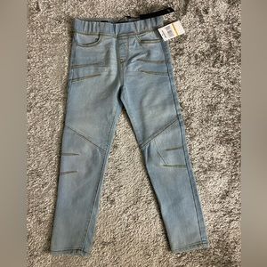Girls jeggings 👖